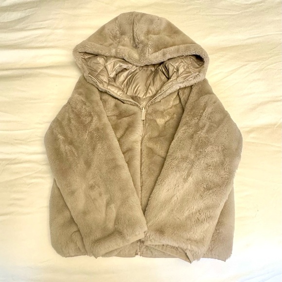 Abercrombie girl’s reversible jacket. - Picture 4 of 4